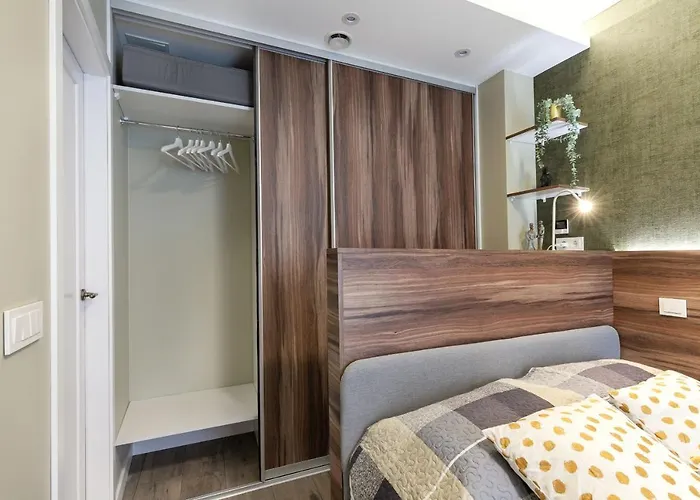 Vingriu Street By Reside Baltic